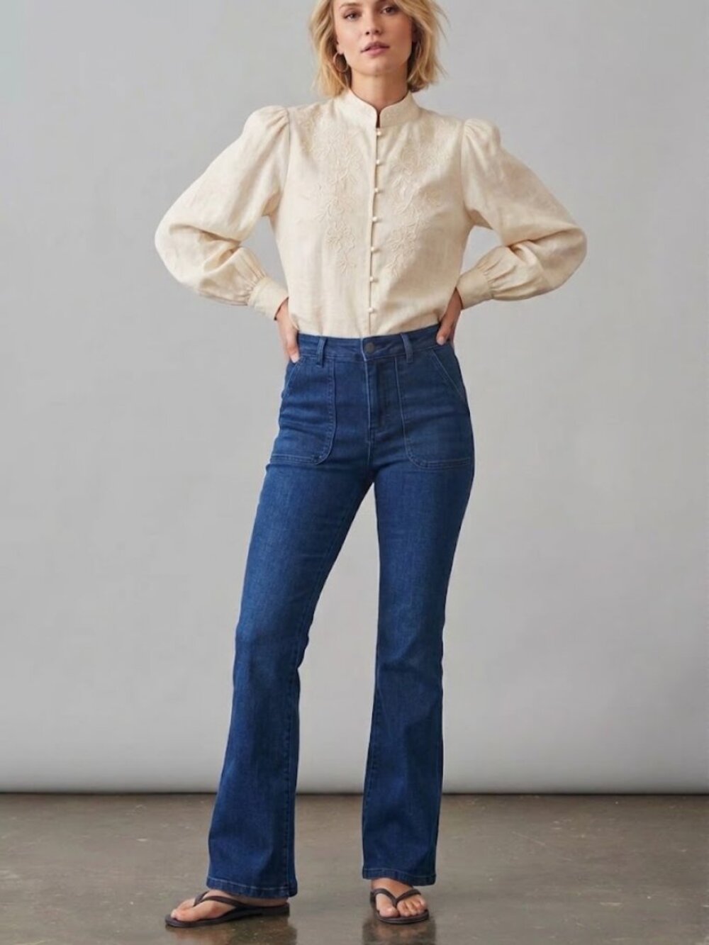 Anthropologie Pilcro The Icon Flare Jeans
